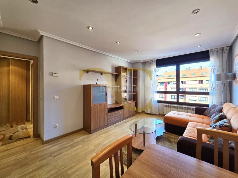 Foto 8724dee0-4109-40b1-8c7d-2cf506d65a8f. Appartement mit heizung in Vallobín Oviedo