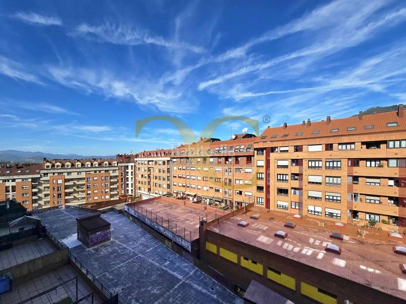 Foto cfc6512c-0689-4e64-b915-b55189aa92e7. Appartement mit heizung in Vallobín Oviedo