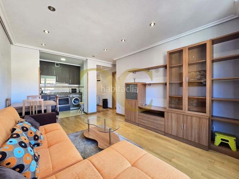 Foto d3da7349-5433-4b8e-a79c-7b8da4703cda. Appartement mit heizung in Vallobín Oviedo