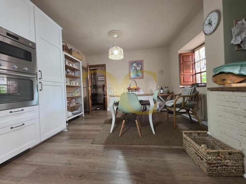 Foto e35257c4-ed6f-4141-80a7-36c9fbdec01c. Maison avec chauffage dans Cué-San Roque-Andrín Llanes