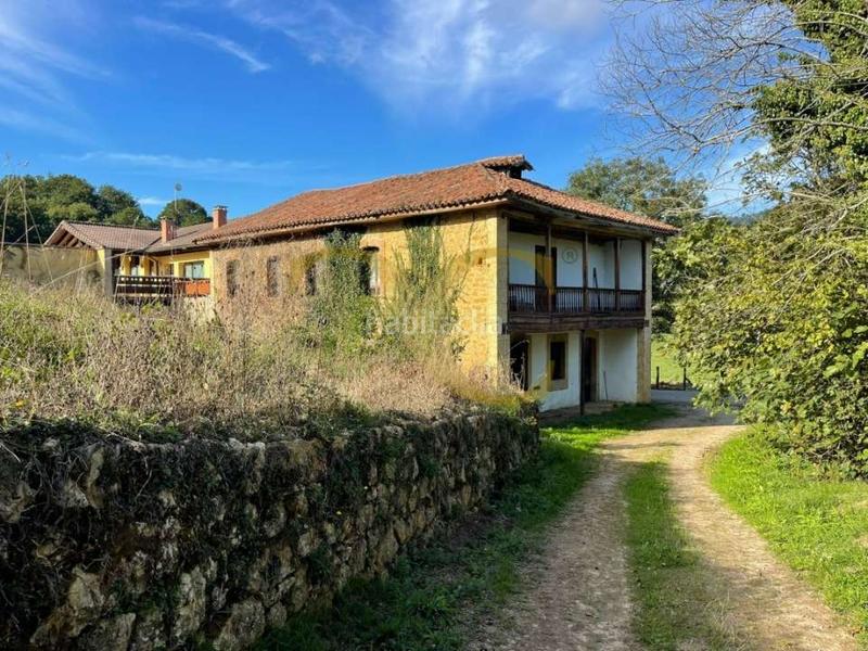 Foto e6df4cc9-476e-409f-a0b2-1e77228cc4ec. Casa  para reformar con más de 7 hectáreas de terreno. en Piloña