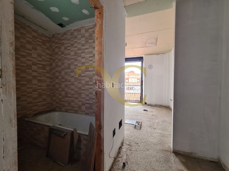 Foto a5aac673-b879-47e1-8369-30fa87ebdaaf. Pis amb calefacció a Cimadevilla Gijón
