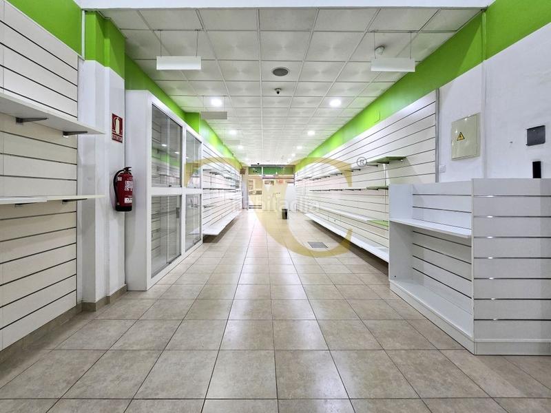 Foto 6ae698ea-eef3-43a3-ba72-2a379bc30a56. Alquiler local comercial local alquiler en Centro Gijón