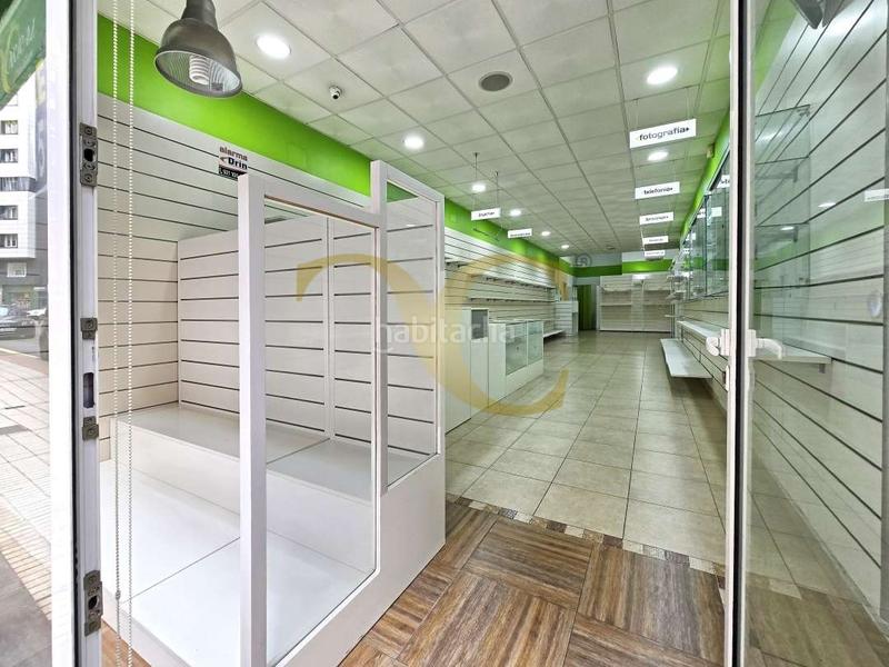 Foto 135ab1e1-0bb8-48ac-9013-56351a2701d9. Lloguer local comercial a Centro Gijón