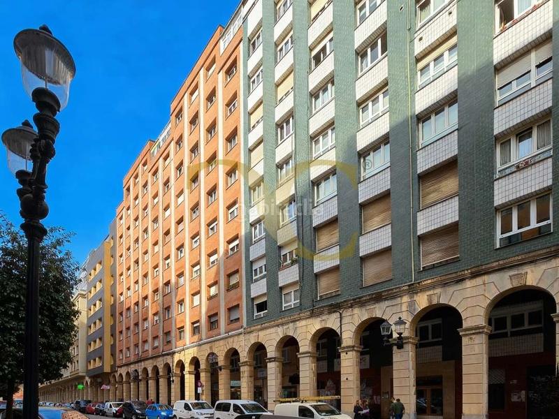 Foto 87799495-768a-4655-956b-d45ae3ca5895. Appartamento con riscaldamento in Centro Gijón