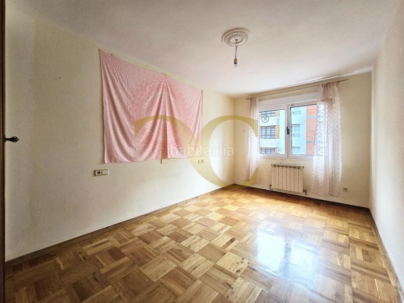 Foto b8ac8ab9-efe4-47a2-9492-d6dca46deb6d. Appartamento con riscaldamento in Centro Gijón