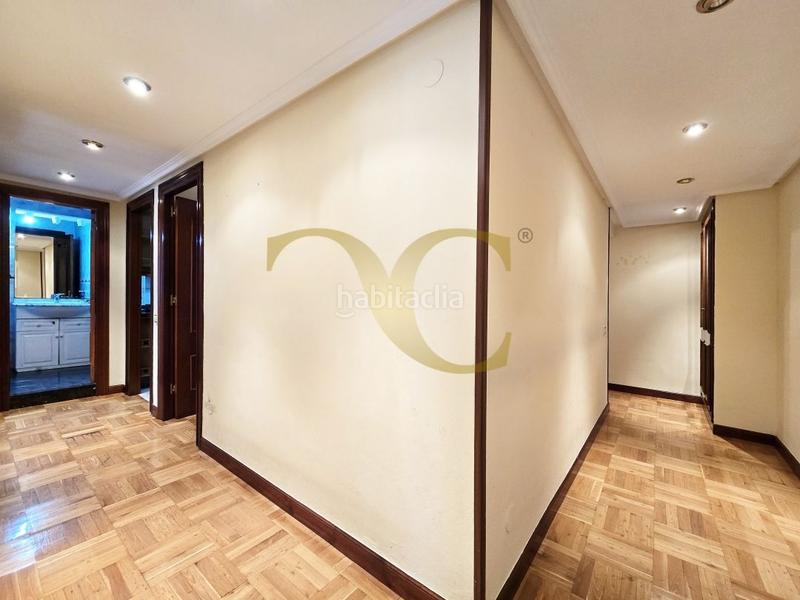 Foto f852faee-6f7f-404e-b60b-273b07bfbf9f. Appartamento con riscaldamento in Centro Gijón