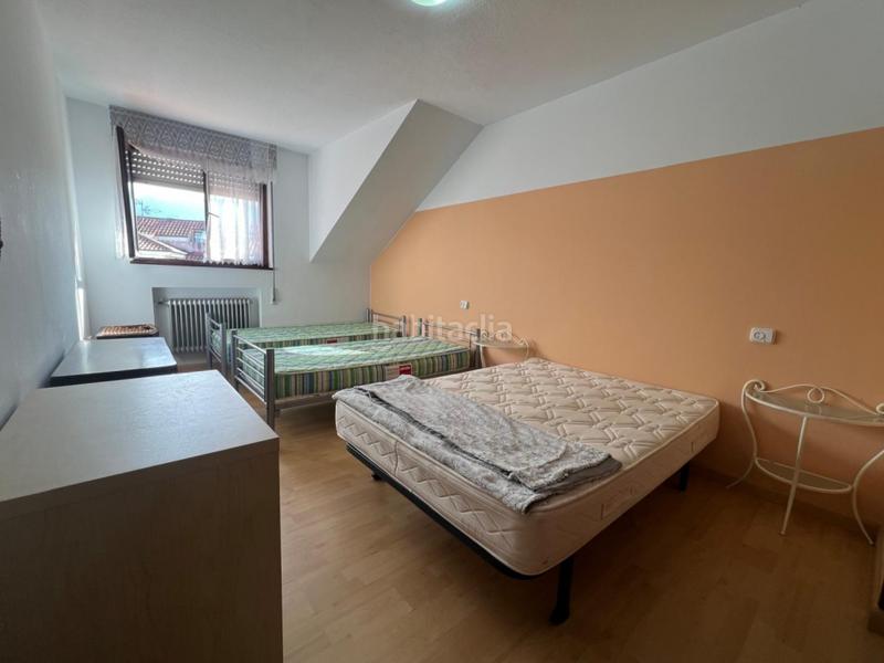 Foto ee2cd9ad-ef68-4b06-9fae-622385982daa. Piso amplio piso a 250 metros de la playa. en Llanes pueblo Llanes