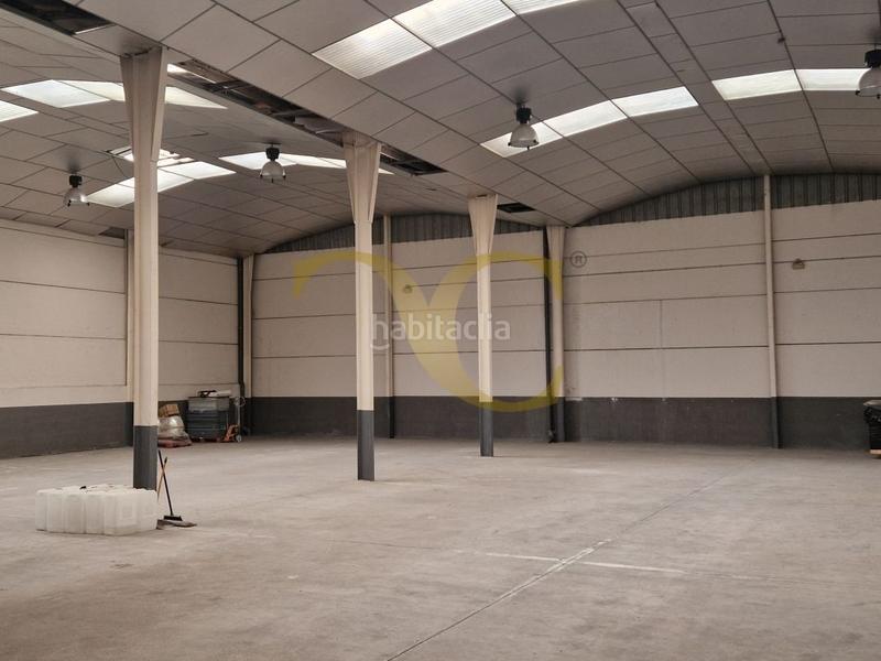 Foto 97bd74b8-74a6-457d-8fd5-237342418f61. Fabrikhalle in Valdepelayo-Montepinos-Arroyo Culebro Leganés