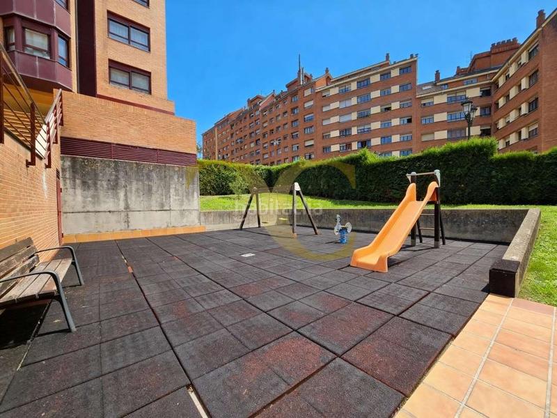 Foto 12113d00-a241-4c27-8eac-8a0dc195c0ca. Appartement avec chauffage parking dans Vallobín Oviedo