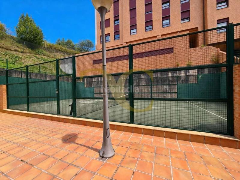 Foto 3ff13209-5c67-405f-8f60-eb15c4fb57e6. Appartement avec chauffage parking dans Vallobín Oviedo