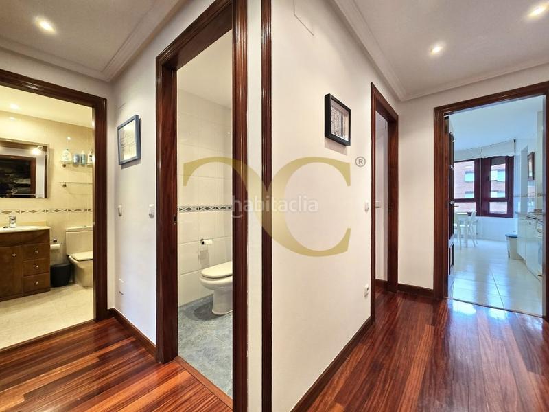 Foto 4165cfc7-9bd7-4cb8-914a-ce8aa5d3554b. Appartement avec chauffage parking dans Vallobín Oviedo