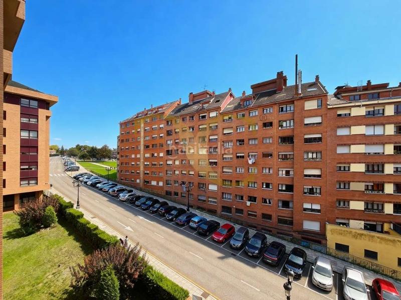 Foto 82e6713c-69c7-4a1e-b9ba-ef4d56b32aae. Appartement avec chauffage parking dans Vallobín Oviedo