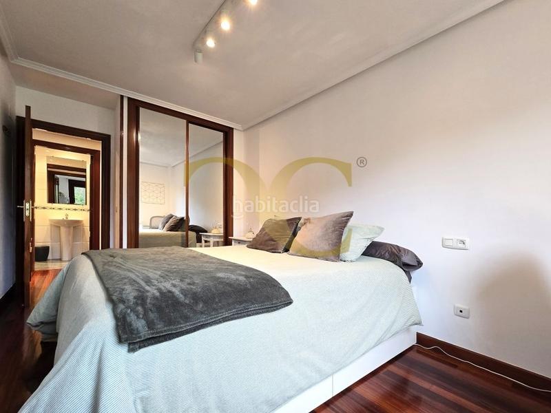 Foto b2d5b0c0-646b-49a9-b33b-f4add2911919. Appartement avec chauffage parking dans Vallobín Oviedo