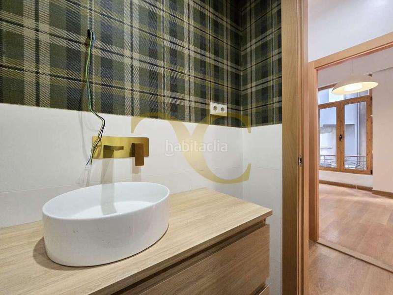 Foto 07e1ac38-0450-459d-980e-089992fc9b82. Pis amb calefacció a Centro Gijón