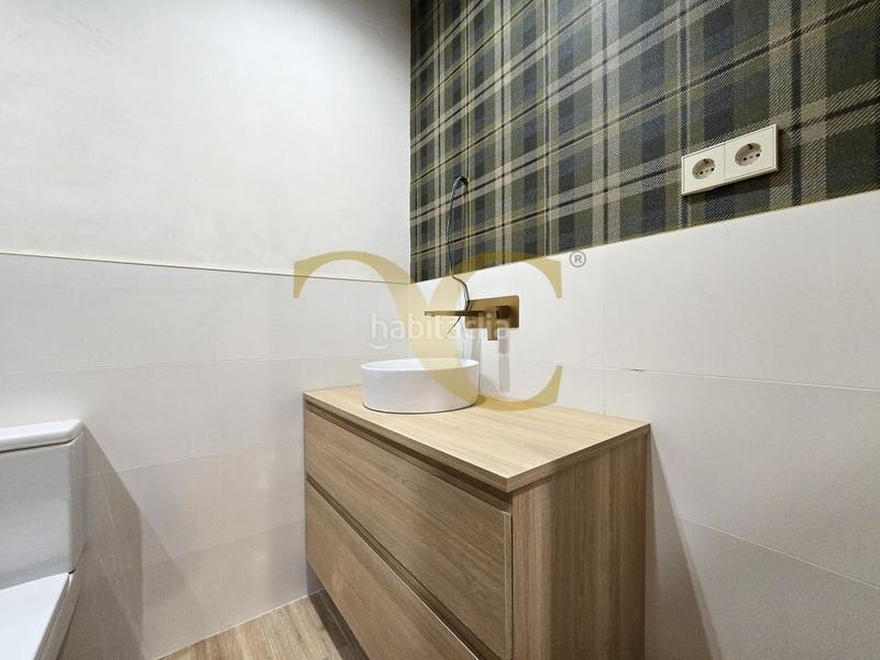 Foto 758211a1-d71a-4622-aaaf-613266a7cb65. Pis amb calefacció a Centro Gijón