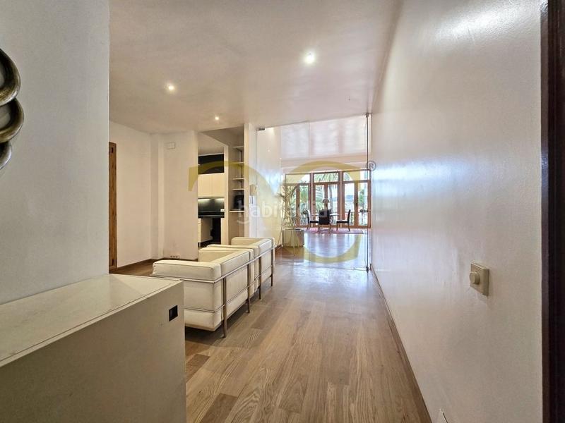 Foto b9dd20a8-3df2-44d4-b59c-a0bdbf87a82e. Pis amb calefacció a Centro Gijón