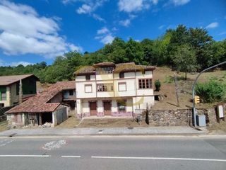 Casa  Rioseco. Casa con terreno en pleno parque de redes.