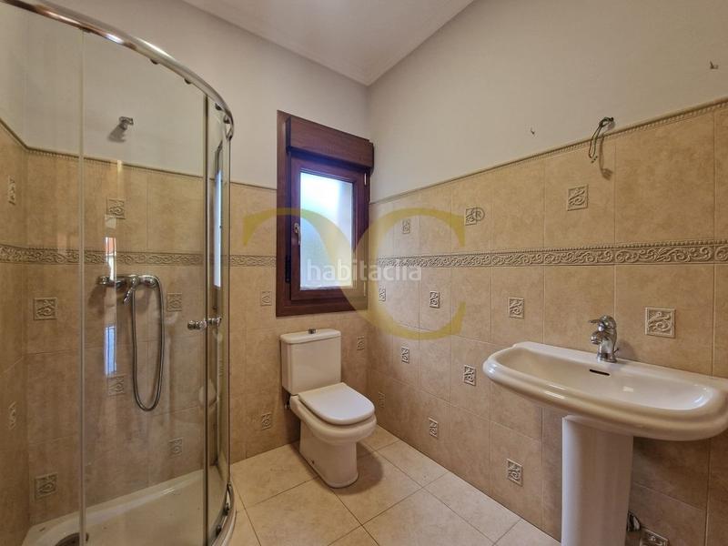 Foto 084e285c-95be-4a85-a41d-25b14b8b096f. Chalet impecable, rodeada de naturaleza y con vistas abiertas al mar cantábrico. en Llanes