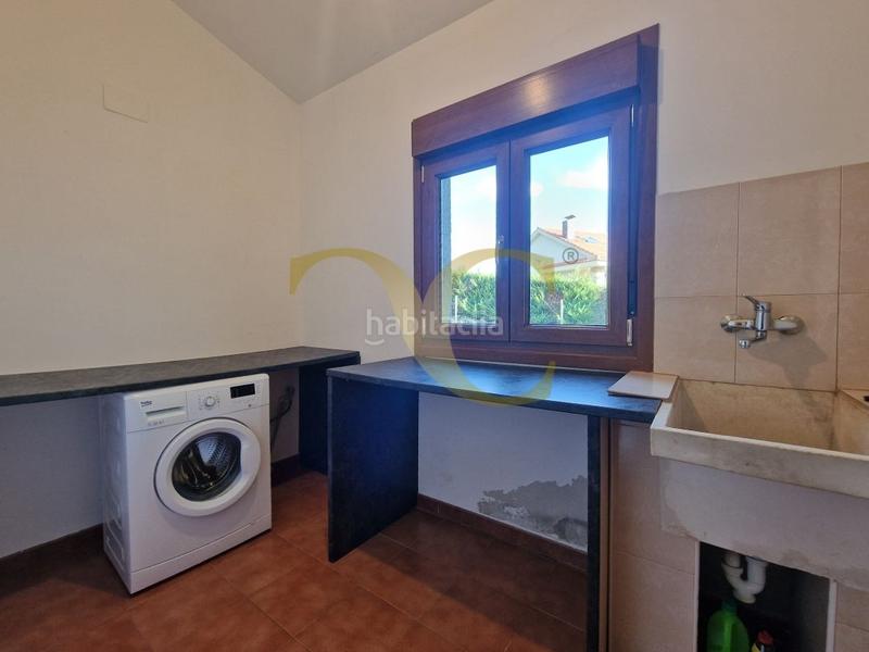 Foto b622c1c7-e234-4a12-b7ed-f4c2dec0a01b. Chalet impecable, rodeada de naturaleza y con vistas abiertas al mar cantábrico. en Llanes