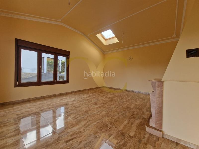 Foto f3394bc7-0695-4264-ad19-ee286db84791. Chalet impecable, rodeada de naturaleza y con vistas abiertas al mar cantábrico. en Llanes