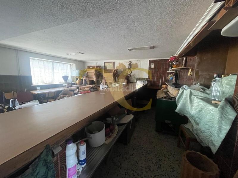 Foto 7c8da956-35cc-4235-9f6e-e2f6a0deeb92. House with heating parking in Parres