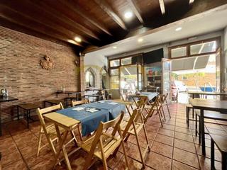 Location Local commercial  Calle ramón del valle. Traspaso de bar en el centro de arriondas.