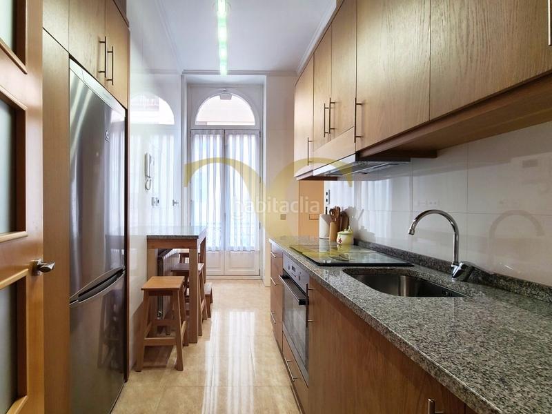 Foto 14f88cc4-b15e-4253-81dd-6c11b59d6405. Appartement mit heizung in Centro Gijón