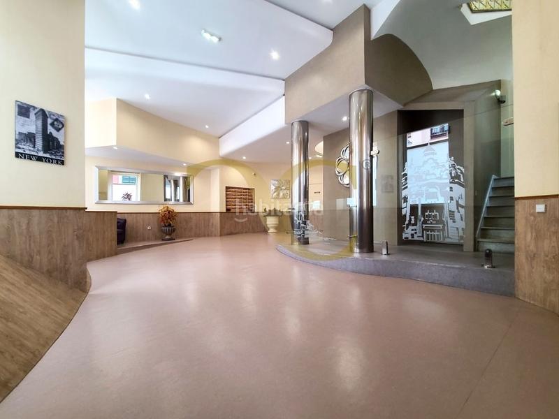 Foto 985c12ed-452f-4bcd-89f5-8669d63117c7. Appartement mit heizung in Centro Gijón