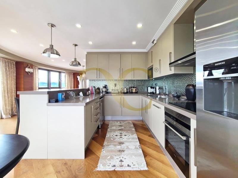 Foto a23cc03c-766d-49a9-8b8f-fb3c67476b8f. Pis amb calefacció aparcament a Centro Gijón