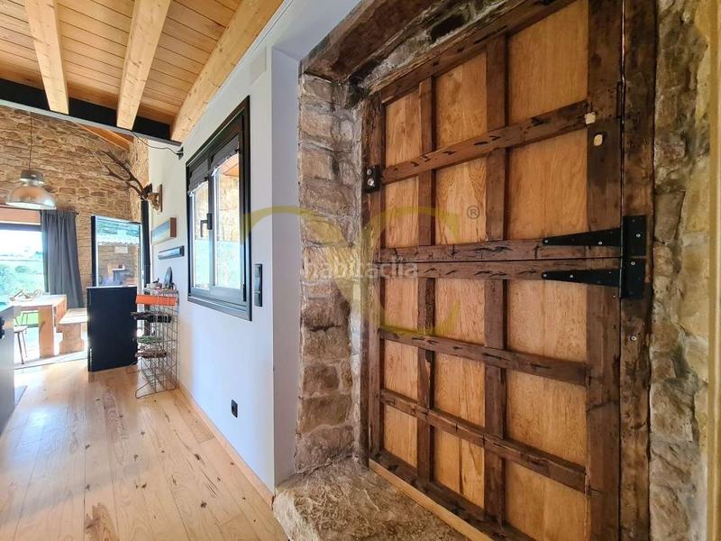 Foto 6b73a786-1a75-4541-bab7-cc6426fe3d70. Casa con riscaldamento parcheggio in Quintes - Arroes Villaviciosa