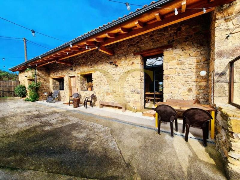 Foto 9a8efe10-b311-4b42-bcfb-ae39d8d609db. Casa con riscaldamento parcheggio in Quintes - Arroes Villaviciosa