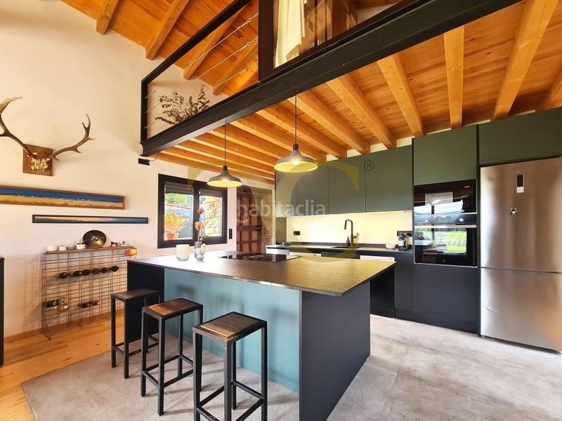 Foto f216e3c6-6a99-4d34-bf2d-98842f49fa81. Casa con riscaldamento parcheggio in Quintes - Arroes Villaviciosa