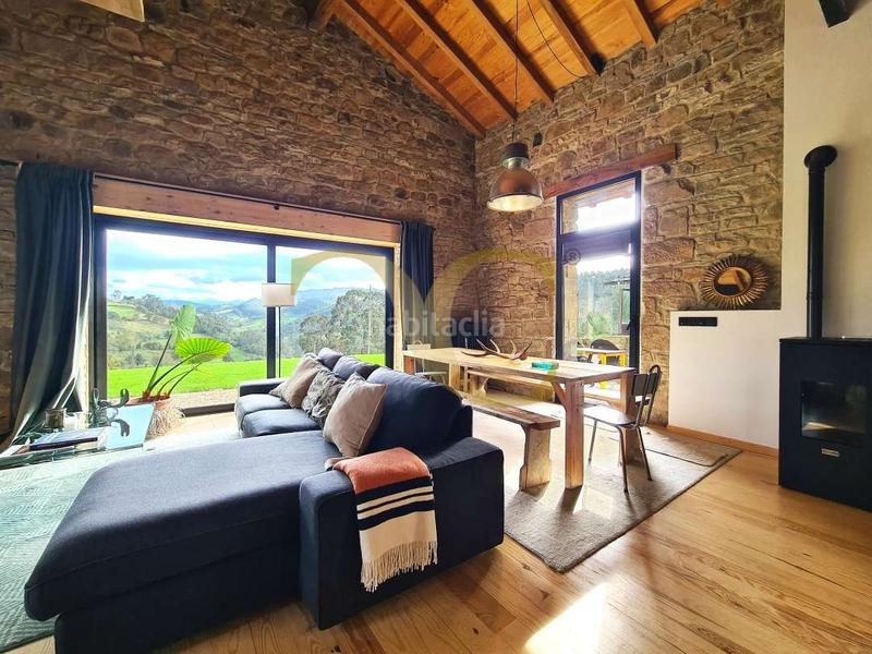 Foto f4ea633a-cfb4-4207-91ec-abd16acb932a. Casa con riscaldamento parcheggio in Quintes - Arroes Villaviciosa