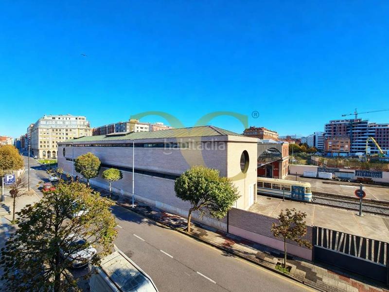 Foto 8eff5e2b-0c17-4257-a935-b3b6723896dc. Pis amb calefacció a El Natahoyo Gijón