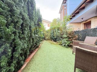 Duplex  Nueva de llanes. Dos apartamentos vacacionales en nueva de llanes.