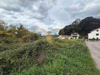 Terreno residenziale  Bricia. Exclusiva gran parcela edificable y segregable en bricia. a tan