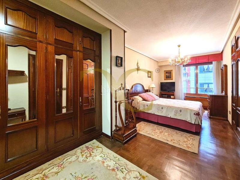 Foto 2749d2ed-facd-41f9-a9f8-7506b6ac38e4. Etagenwohnung mit heizung in Centro Gijón