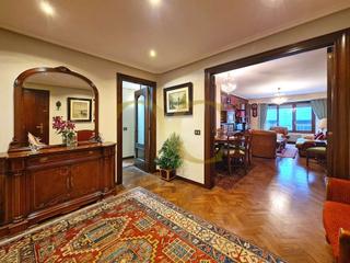 Appartement à Centro. Magnífico piso en calle cabrales