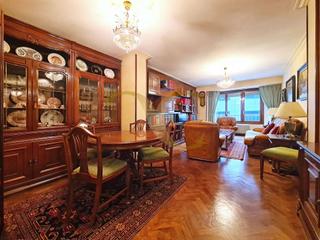 Piso  Calle cabrales. Magnífico piso en calle cabrales.