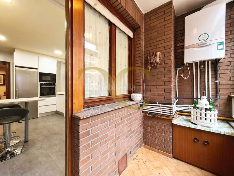 Foto bfad956b-5628-4a0d-a549-448939eb9b3d. Etagenwohnung mit heizung in Centro Gijón