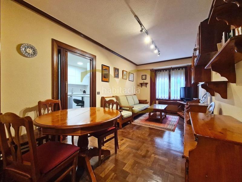 Foto ed01dd45-cf01-4845-a699-8d50c1174f9d. Etagenwohnung mit heizung in Centro Gijón