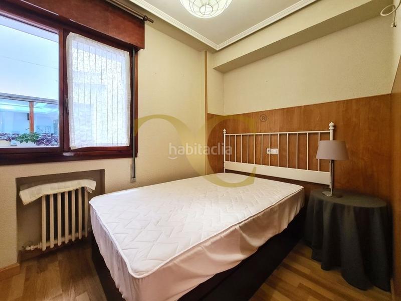 Foto d8bd9bb2-230a-4c76-82f2-2adfe8da3ec0. Location appartement avec chauffage dans Parque San Francisco - Uría Oviedo