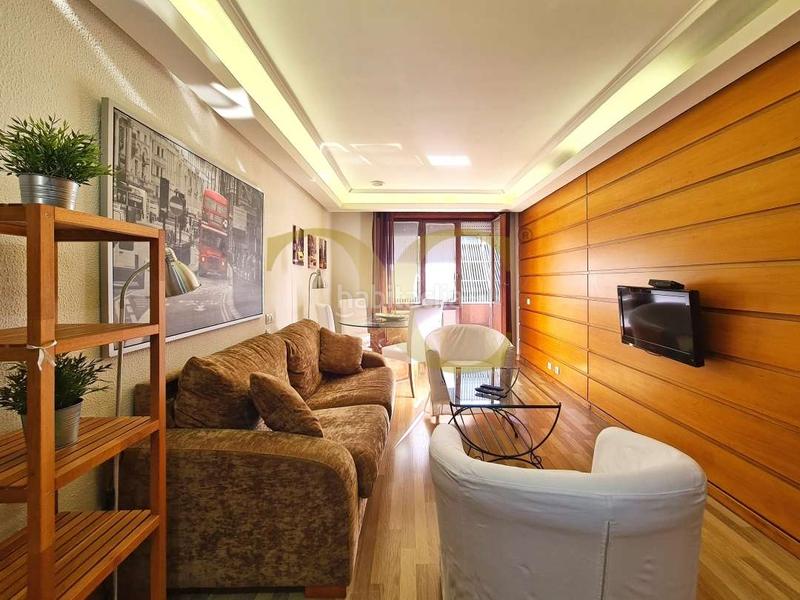 Foto e5563b73-8292-4a2c-81f2-d312fa238eb8. Location appartement avec chauffage dans Parque San Francisco - Uría Oviedo