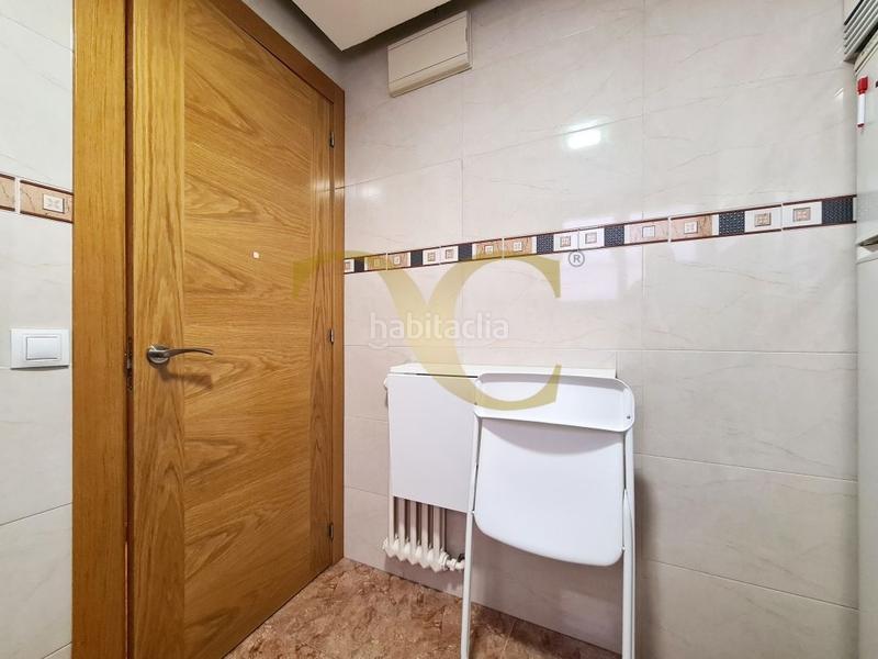 Foto 6cf786eb-e8c5-4e33-9927-ffab22cb6b17. Miete etagenwohnung mit heizung in Parque San Francisco - Uría Oviedo