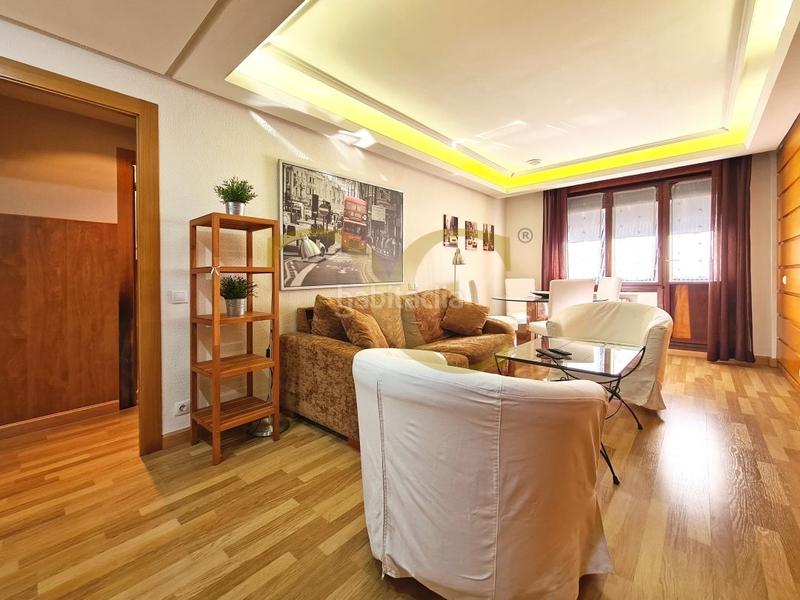 Foto 862f9ca8-d8ff-4514-97b5-82cfb3f7cec3. Miete etagenwohnung mit heizung in Parque San Francisco - Uría Oviedo