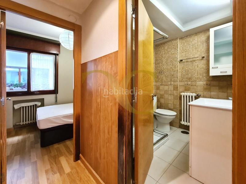 Foto 9537b576-4a50-4c48-ab36-c5bca94da388. Rent flat with heating in Parque San Francisco - Uría Oviedo