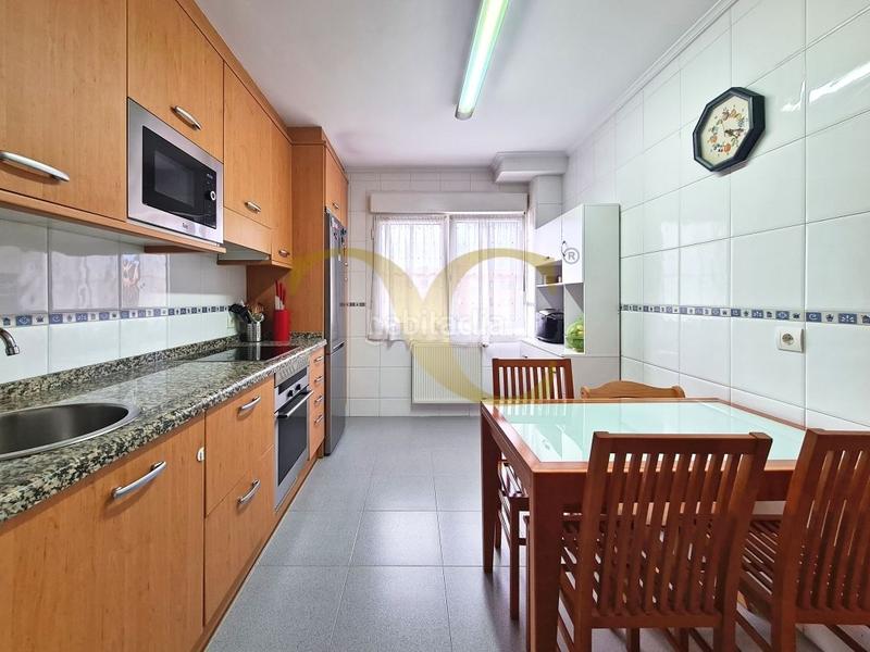 Foto 3778bc49-7e88-40ec-9ec8-3dc0fea0d8e1. Appartement avec chauffage parking dans Montevil Gijón