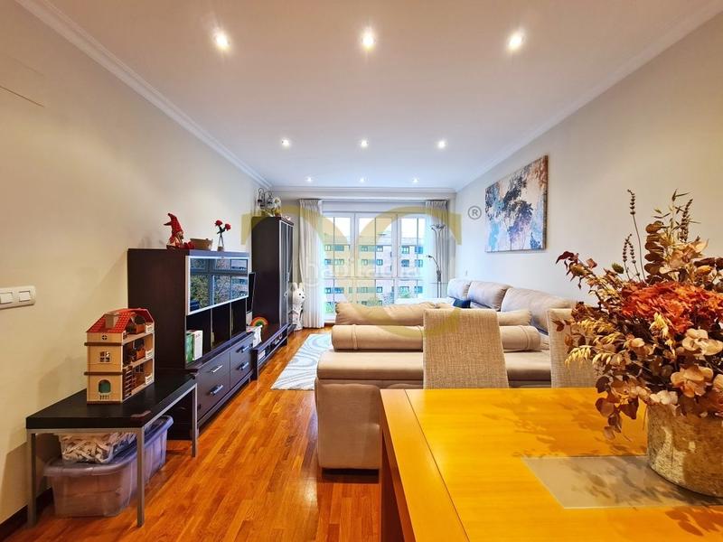 Foto 7e8f2a6d-bac6-4160-a95c-355b601f315a. Appartement avec chauffage parking dans Montevil Gijón