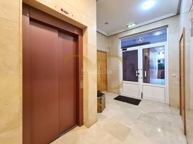 Foto 903e77f0-ffd7-4d05-870e-2e3a2387286d. Appartement avec chauffage parking dans Montevil Gijón